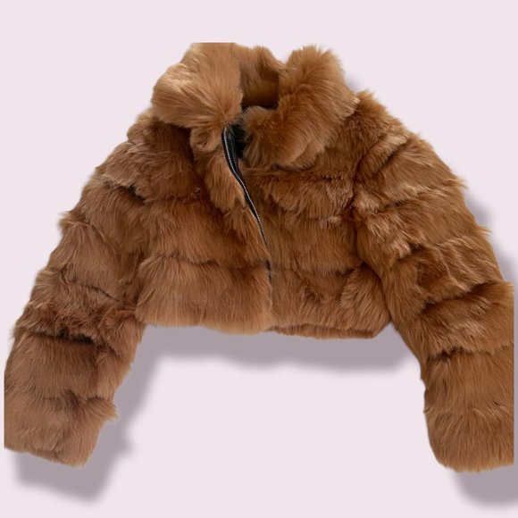 Crop Fur Jacket - Picture 4 of 5